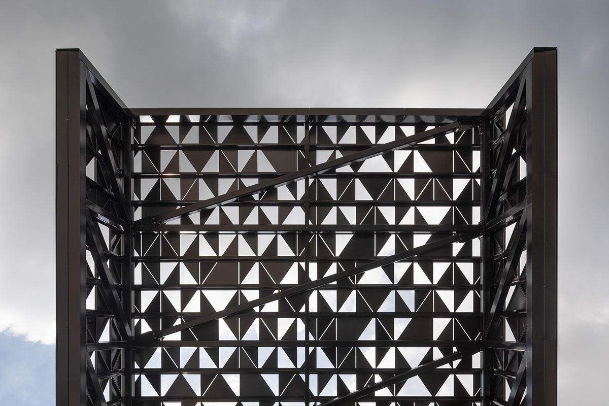 MoederscheimMoonen Architects completes Port Pavilion with black aluminum façade in Rotterdam