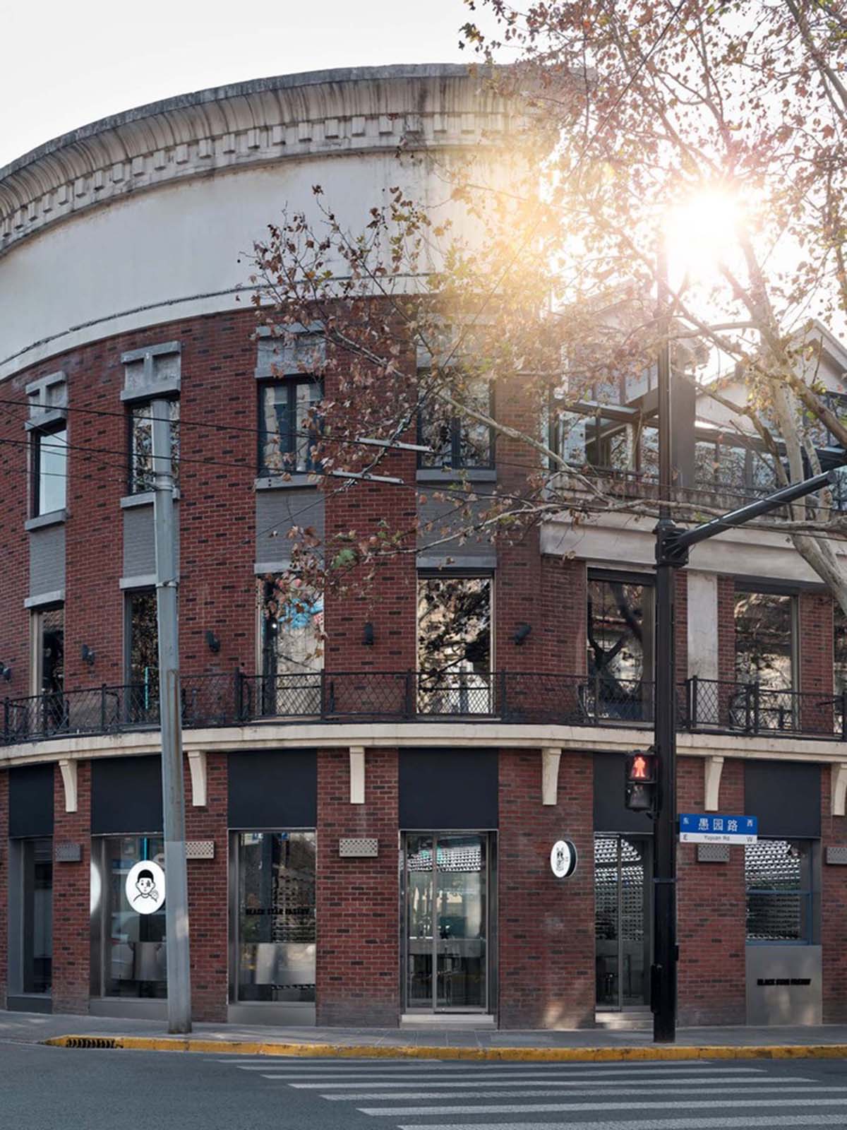 Linehouse forms interiors evoking a sense of being in a spaceship for a pastry store in Shanghai  