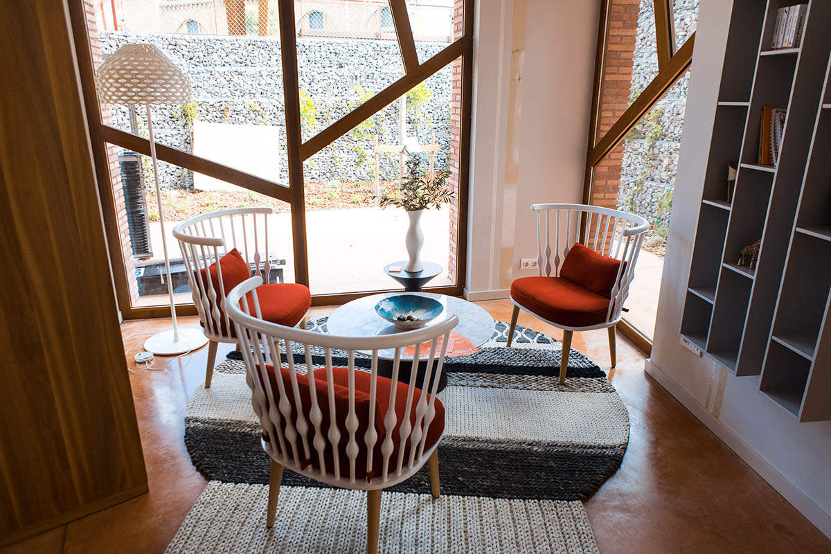 Miralles Tagliabue EMBT completes Maggie's new caring center with textured brick facade in Barcelona