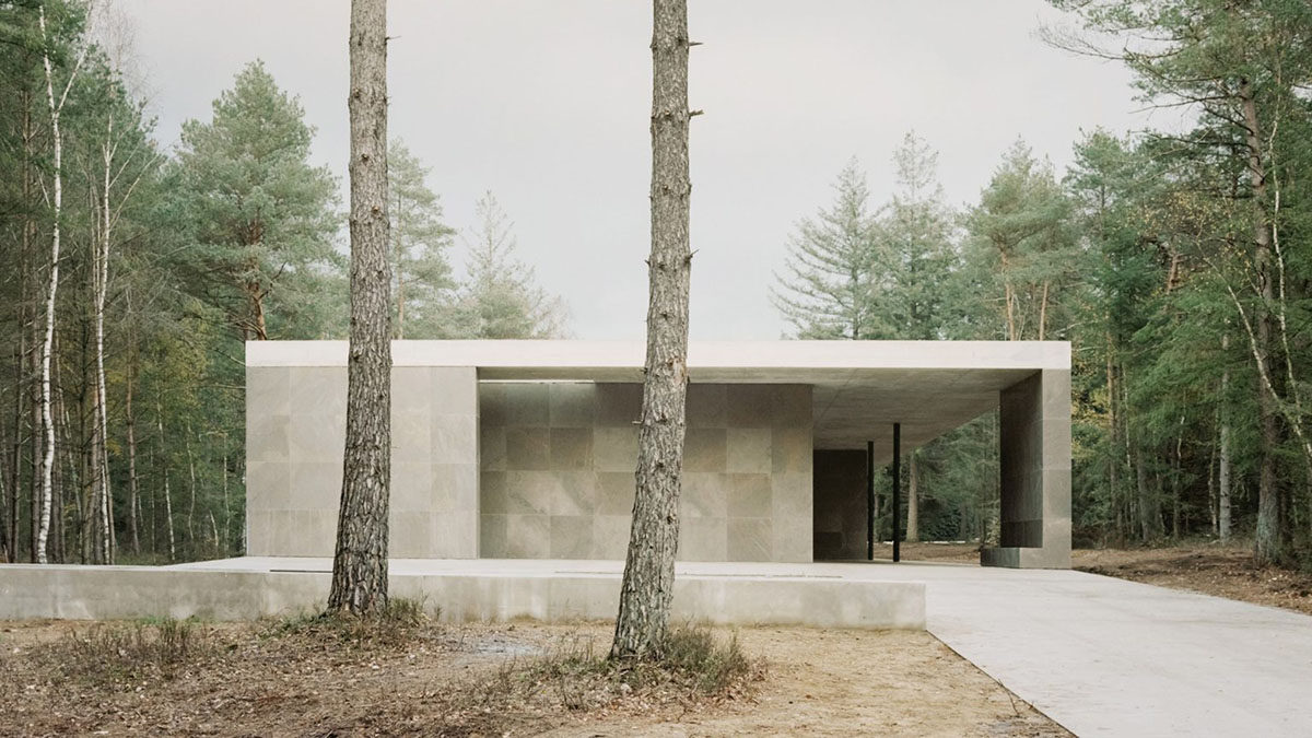 KAAN Architecten built serene Loenen Pavilion commemorating Dutch victims among pine trees