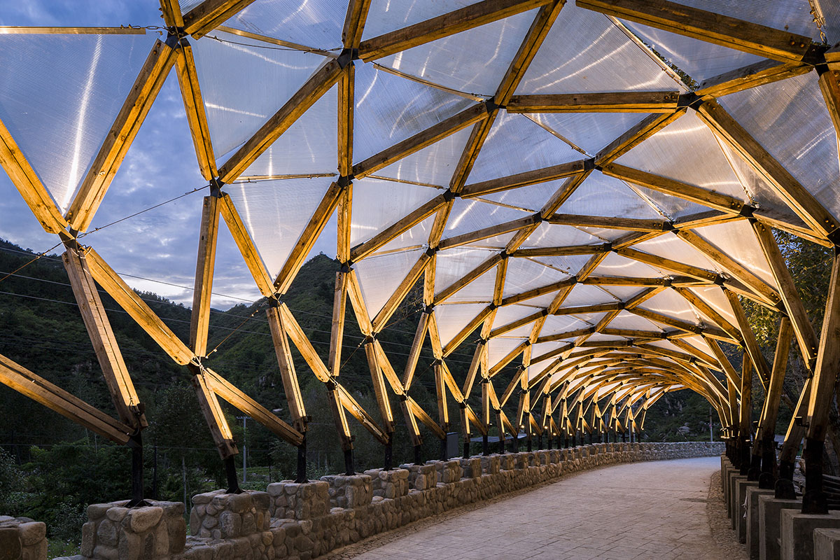 LUO studio Reused Wood Waste from Old Village Houses to Create a Pergola Structure in Hebei, China