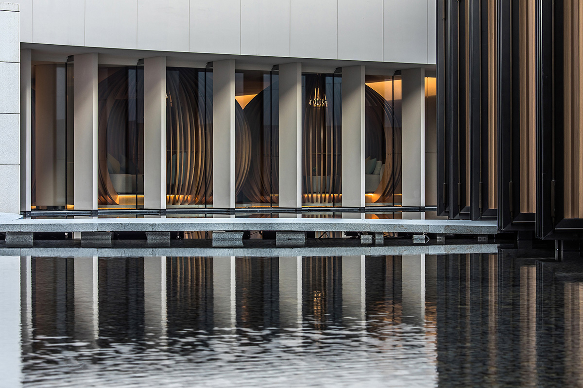 CCD from China Designed A Cavern Wonderland with Marks of the Former Fishing Village