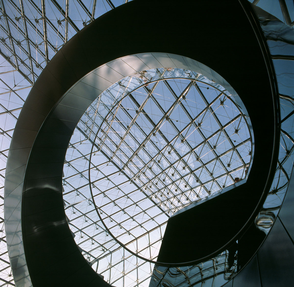 I.M. Pei’s Grand Louvre Modernization received AIA 25-year award