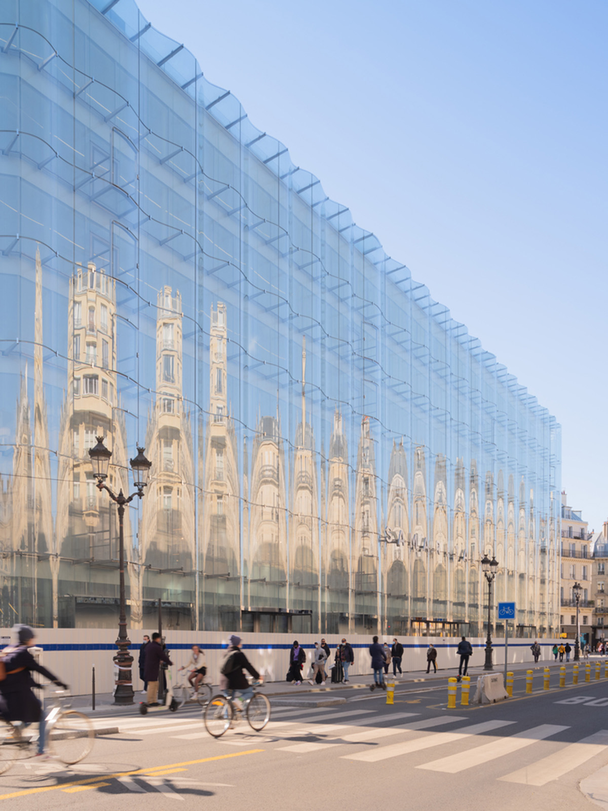 SANAA completes renovation of historic La Samaritaine department store in  Paris
