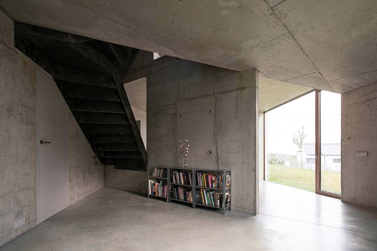 Malý Chmel creates a vertical concrete cave in a sloped garden in the Czech Republic