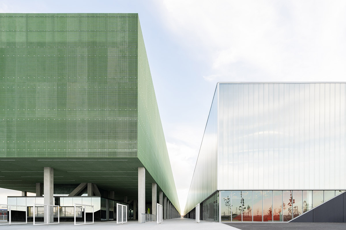 OMA completes MEETT Toulouse Exhibition and Convention Centre in France