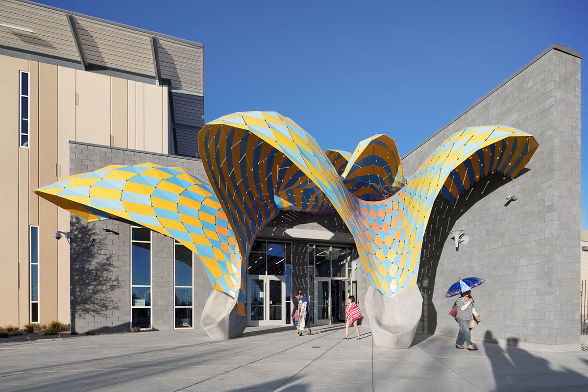 THEVERYMANY adds two-sided sculptural canopy to the entrance of Westside Natatorium in El Paso