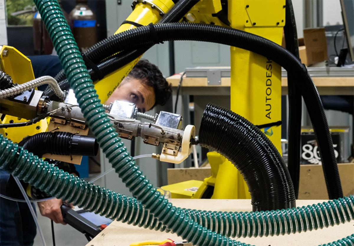 Max Moruzzi on “how 3d printing can make materials to speak”