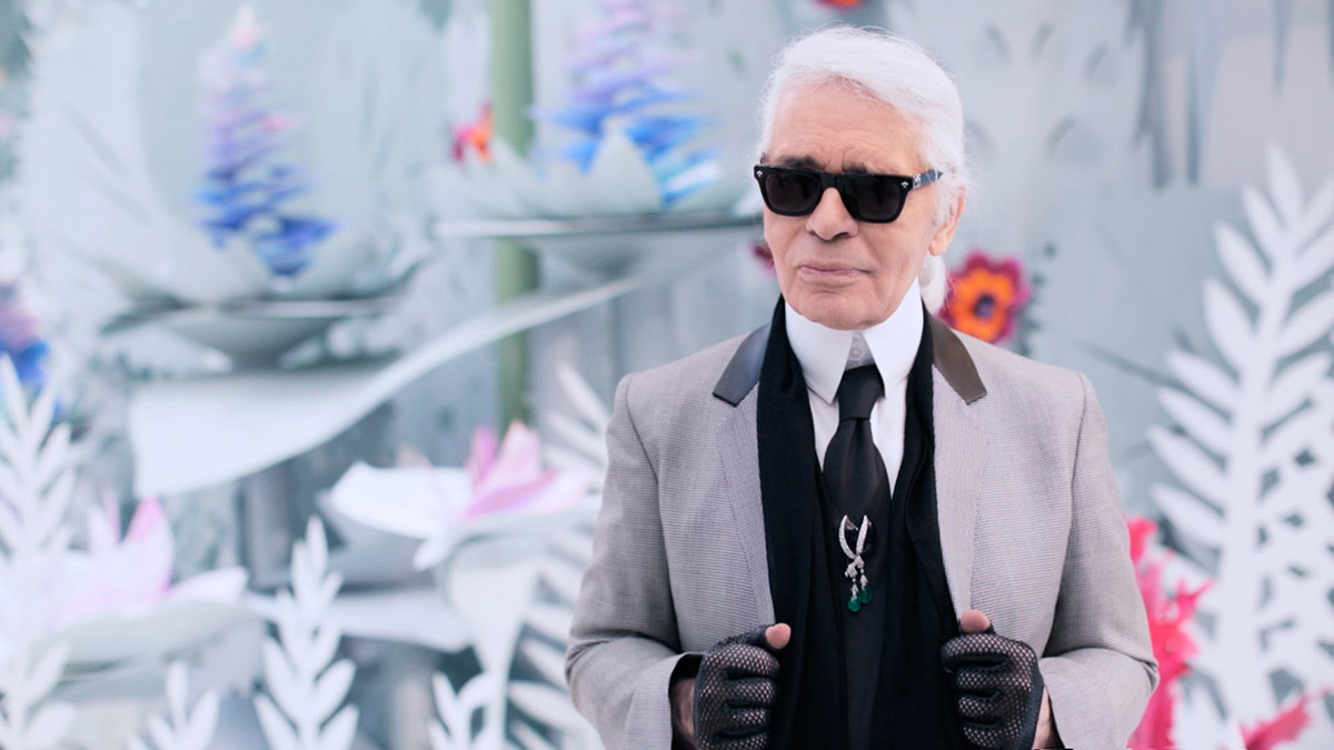 Iconic fashion designer Karl Lagerfeld dies aged 85