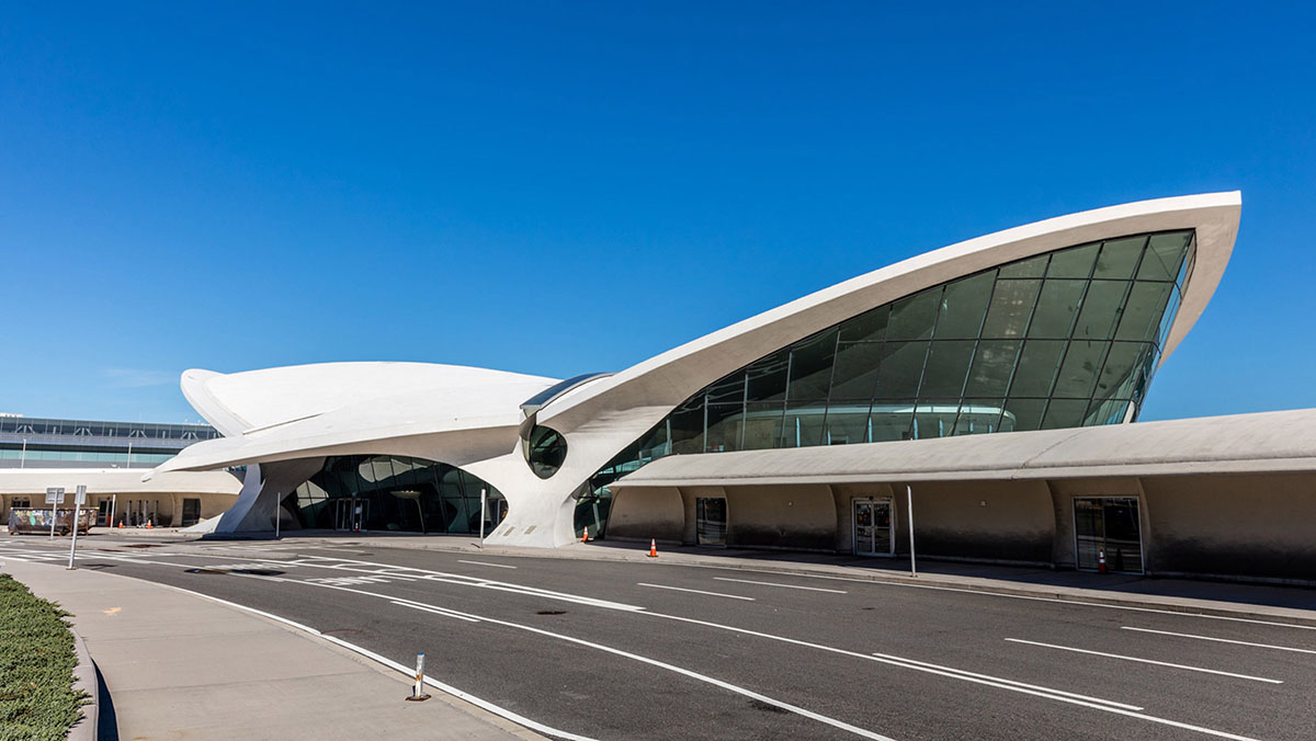 TWA Hotel started to take reservations at JFK Airport Terminal building by Eero Saarinen