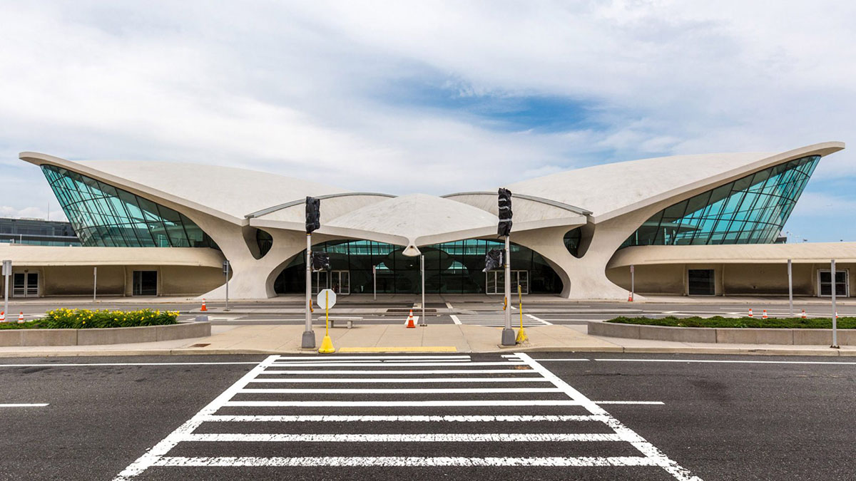 TWA Hotel started to take reservations at JFK Airport Terminal building by Eero Saarinen