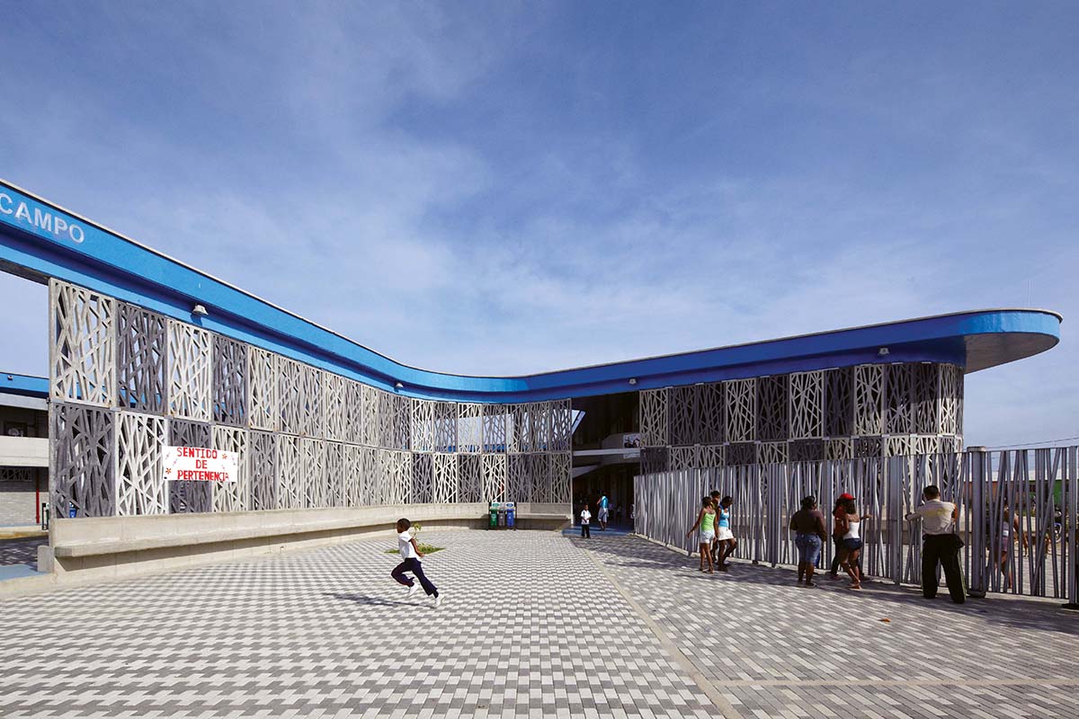 PLANE-SITE releases video interview with Giancarlo Mazzanti on Social Spaces for Learning