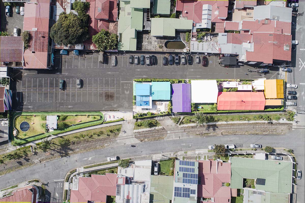 Gussa's colourful Escalante Marketplace presents a joyful public space in San Jos&eacute;