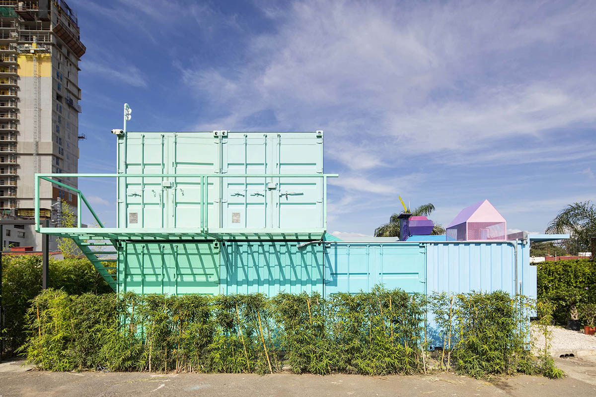 Gussa's colourful Escalante Marketplace presents a joyful public space in San Jos&eacute;