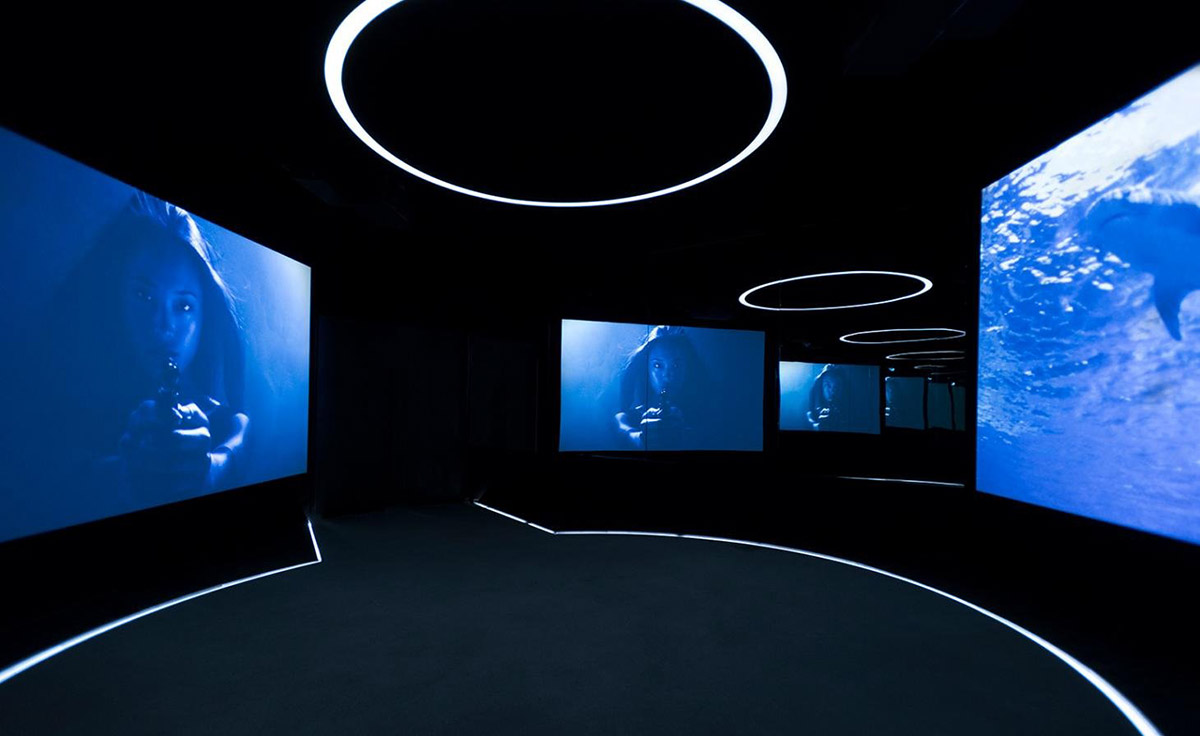 James Bond Museum seamlessly blended in the summit of Gaislachkogl Mountain in Austria