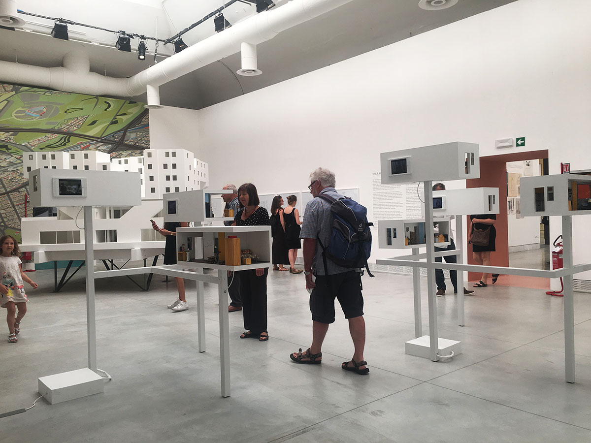 Michael Maltzan installs Star Apartments providing homes for 102