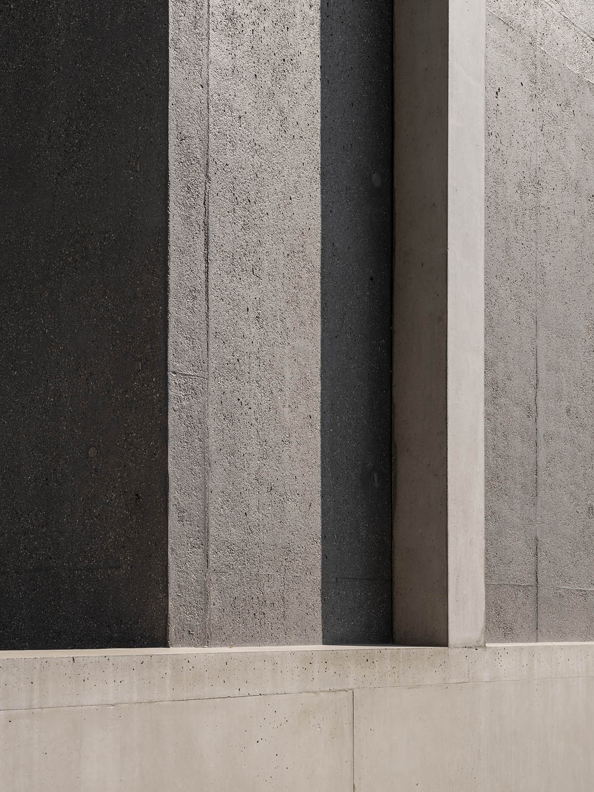 Moreau Kusunoki built residential timber tower with gridded facade in Paris 