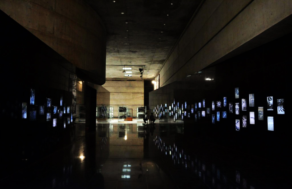 Fountain at the Museum of Independence, Suhrawardy Udyan
