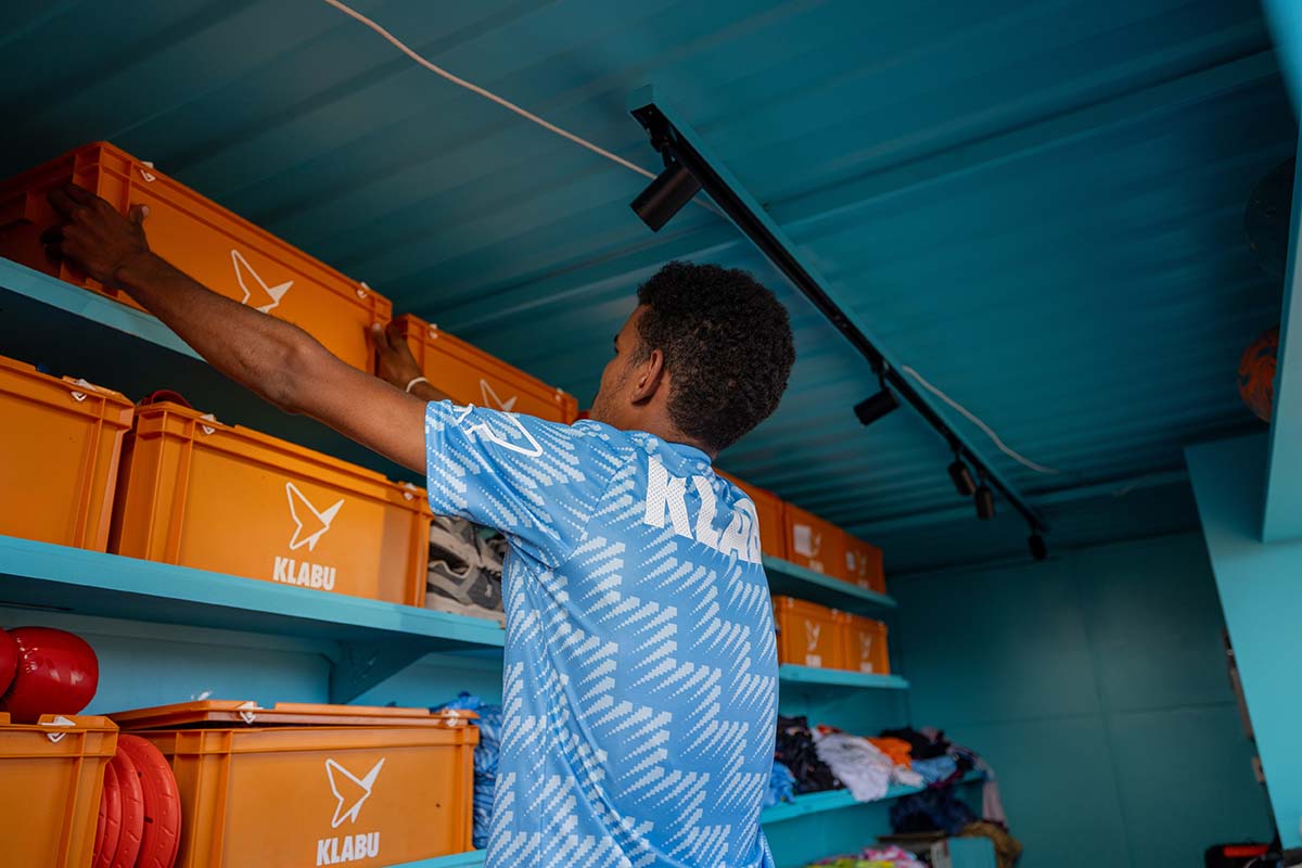 MVRDV turns old shipping container into a clubhouse for refugees