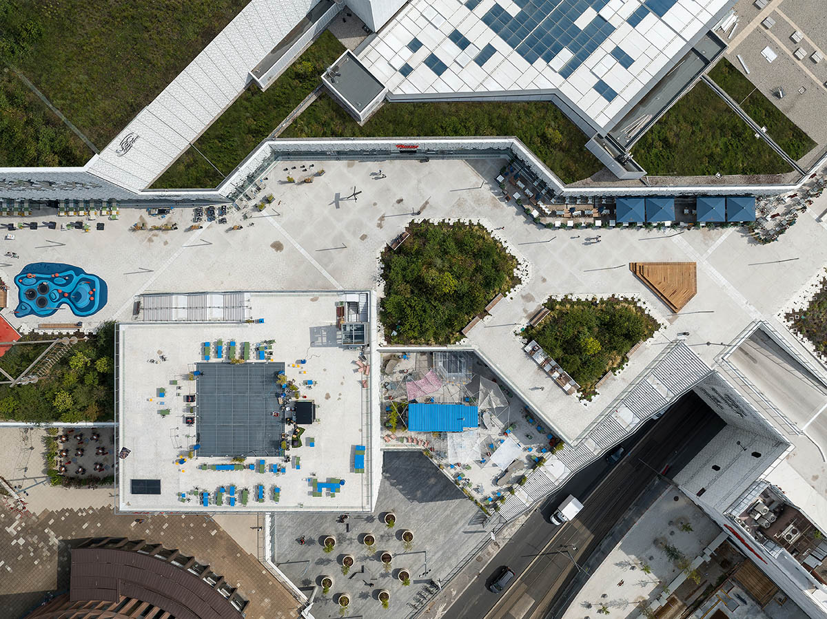 MVRDV completes transformation of Lyon’s historic shopping centre with a lace-looking façade