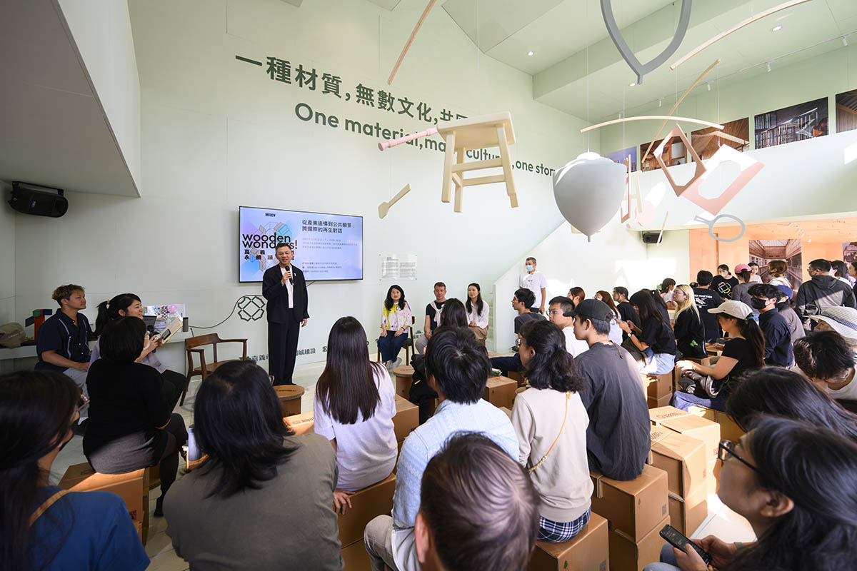 MVRDV creates a pavilion that showcases Chiayi's timber heritage 