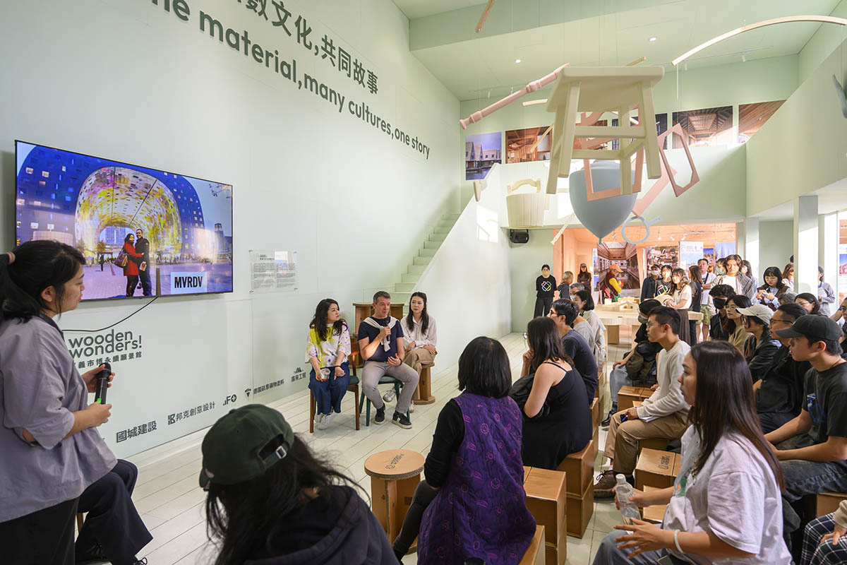 MVRDV creates a pavilion that showcases Chiayi's timber heritage 