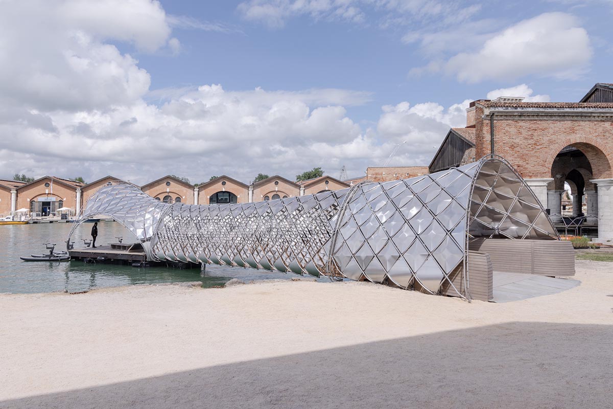 The Norman Foster Foundation and Porsche install a shimmering modular transportation hub&nbsp;in Venice 