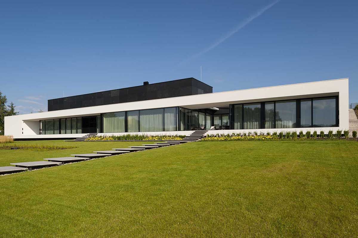 Mobius Architekci completes NEMO House in Poland