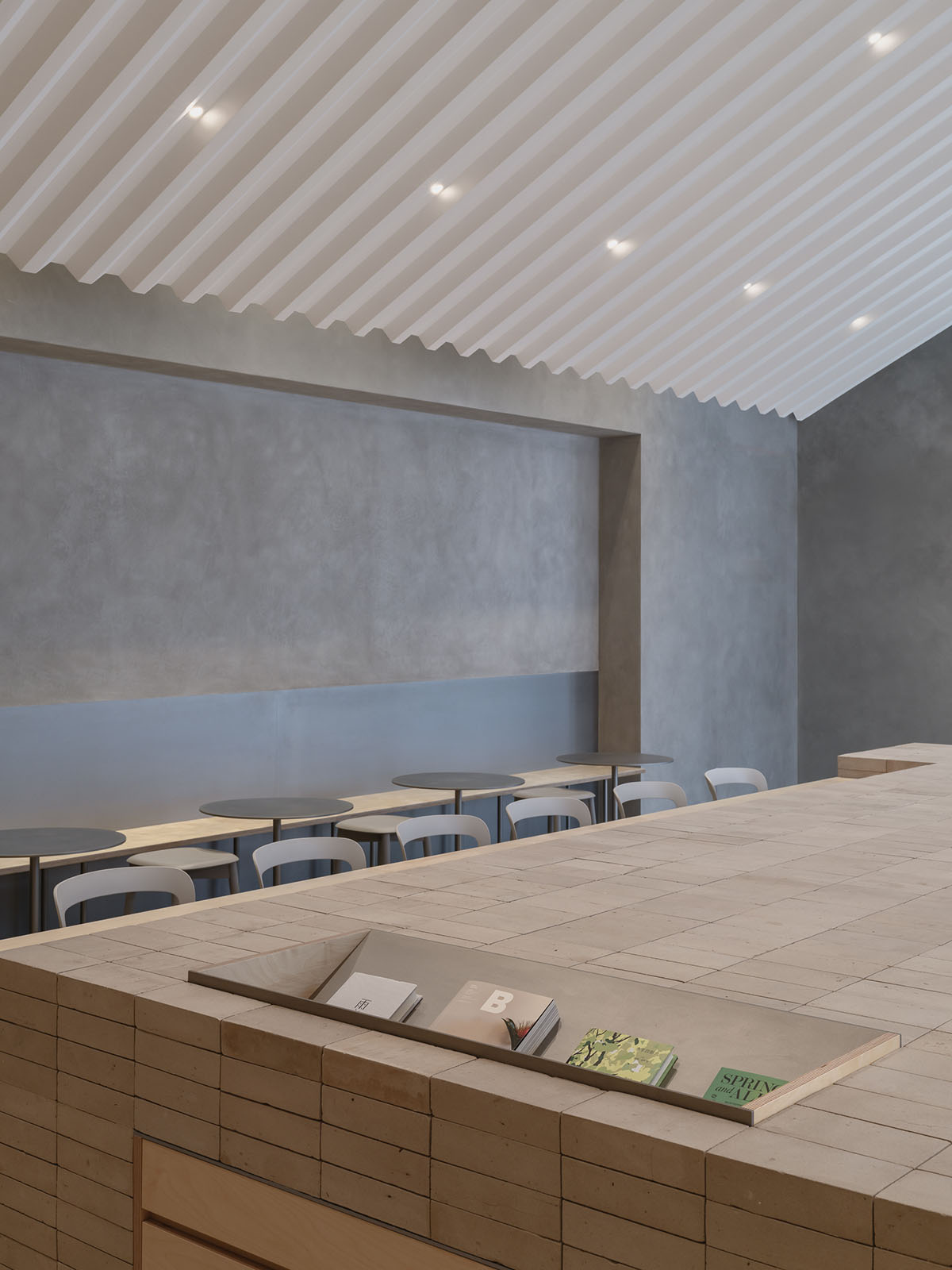 Neri&Hu creates a cafe in Shanghai that evokes the feeling of