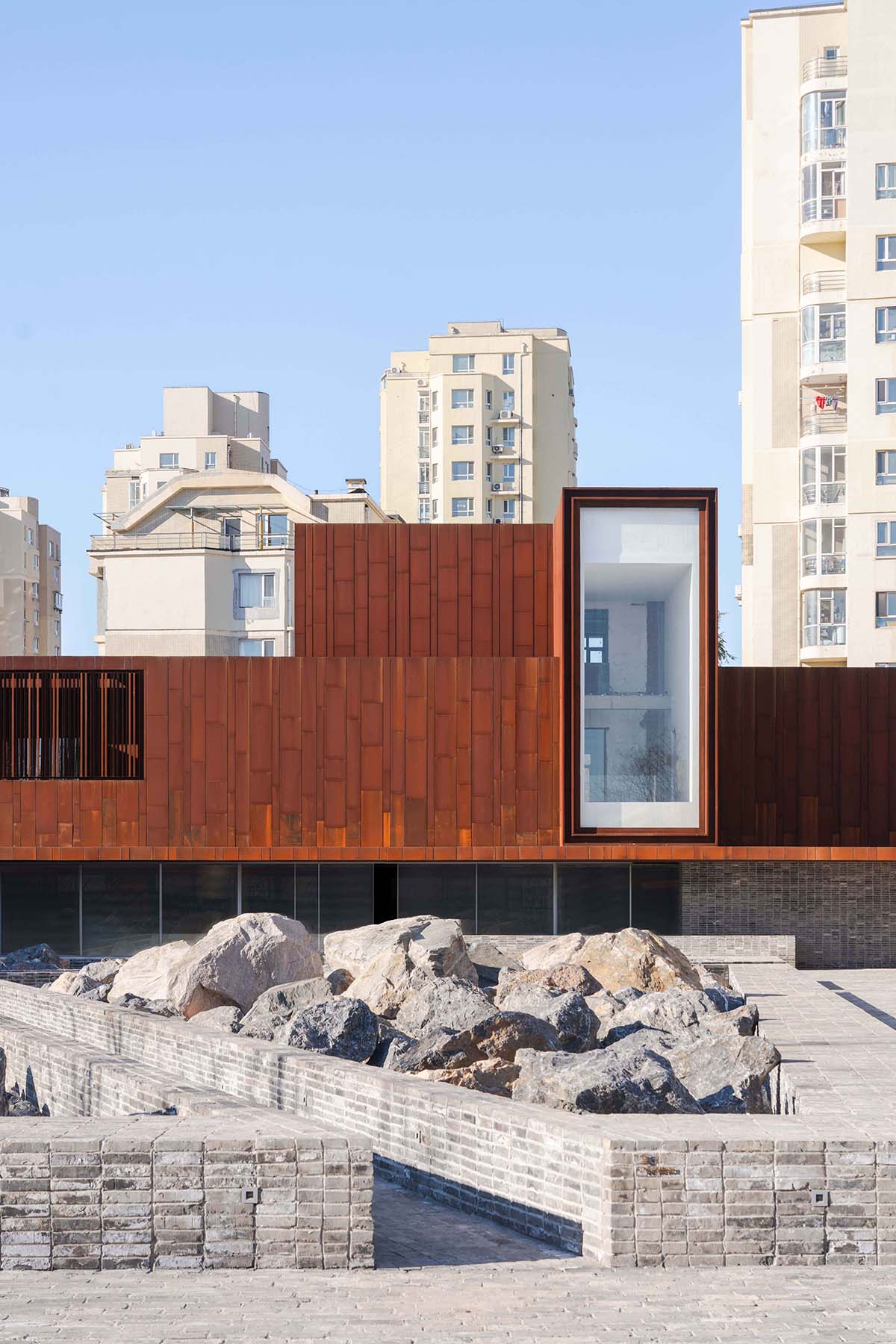Neri&Hu revitalizes urban memory with corten steel volume in Dalian, China