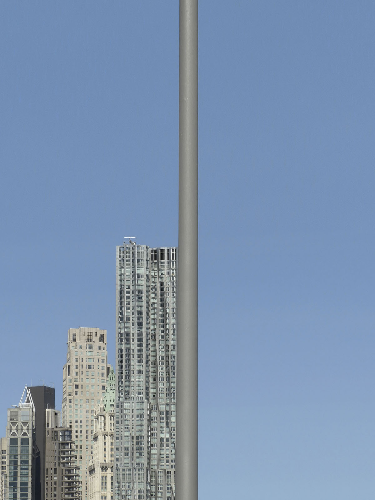 Nikola Olic captures alluring details in his 