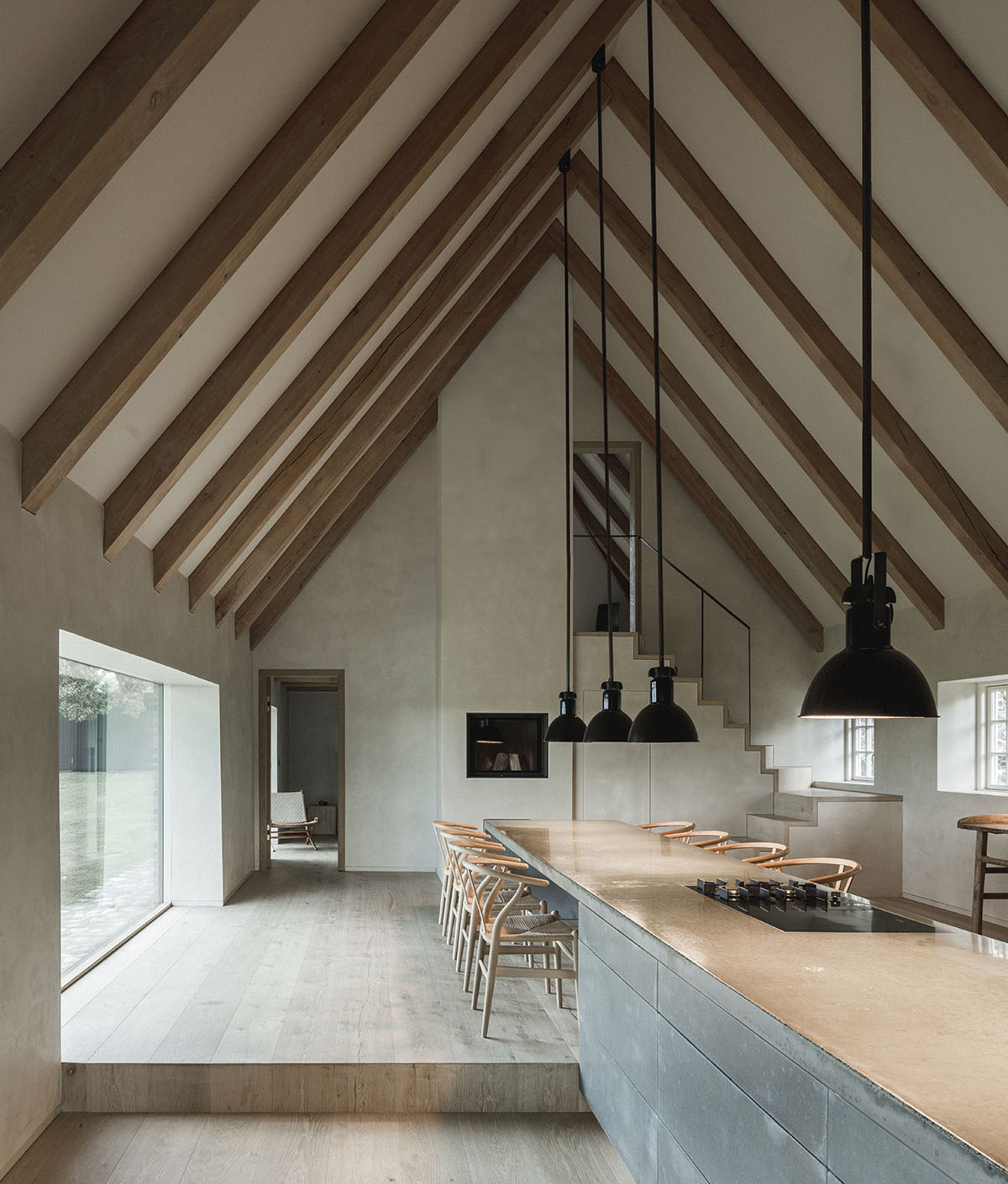 Jan Henrik Jansen and Marshall Blecher convert old thatched crofters cottage into a modern retreat