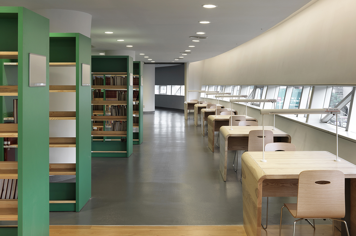 The Continuous Networks of Public Arts - The National Library of Public Information in Taiwan