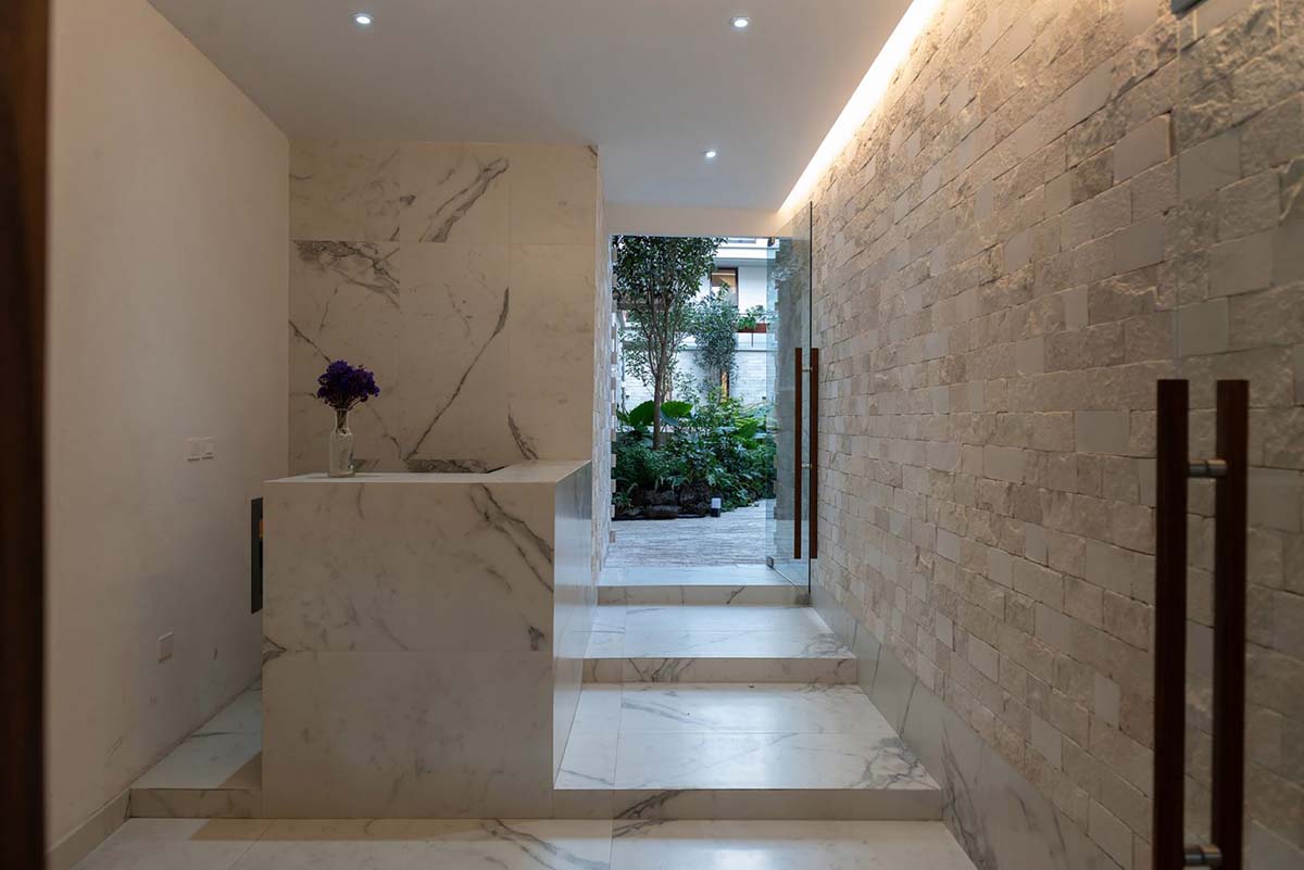 CPDA Arquitectos completes housing with dusty pink residential volumes in Mexico city