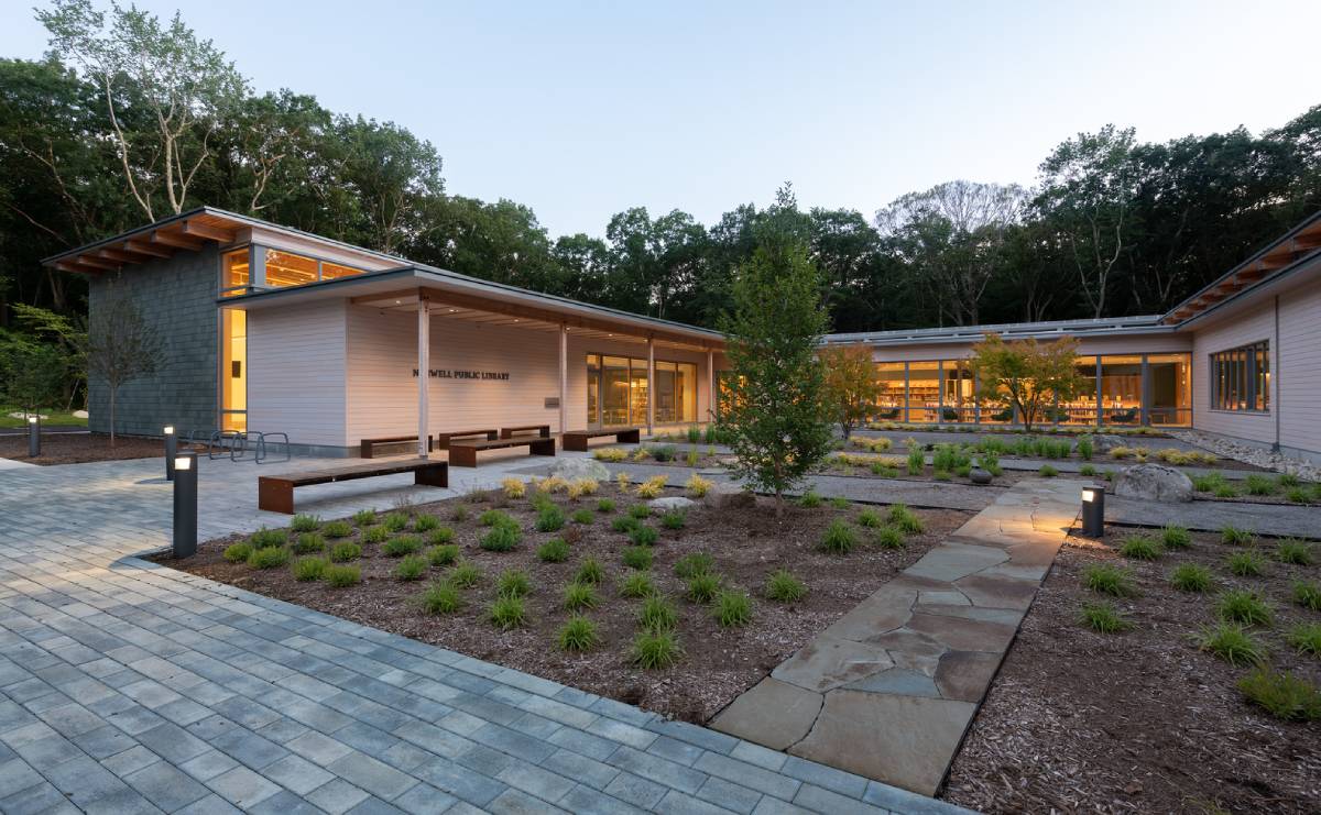 Norwell Public Library Greets its Visitors With Books and Nature