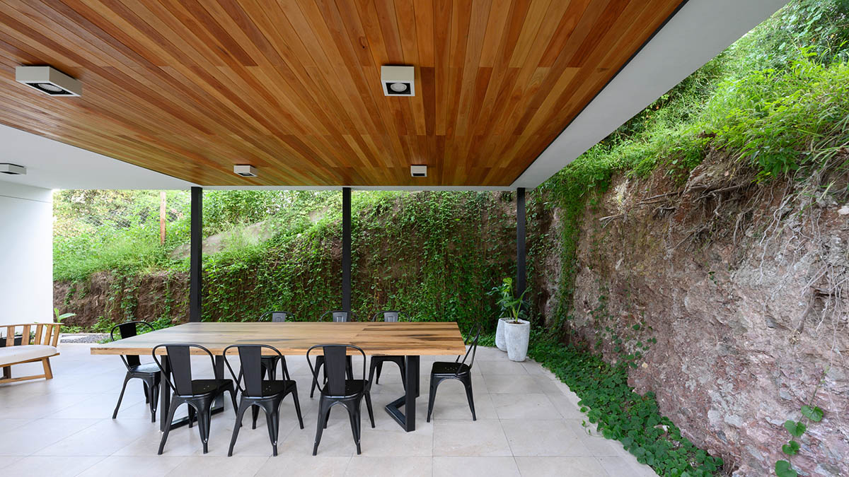 Octava Estudio Cba completes Terrazas de la Villa Housing in Cordoba, Argentina 