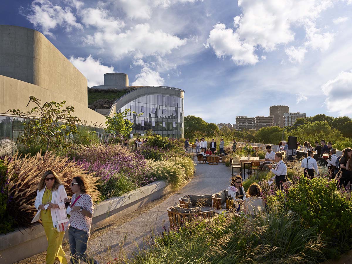 ODA converts decaying parking structure into a public park and office building in Buenos Aires