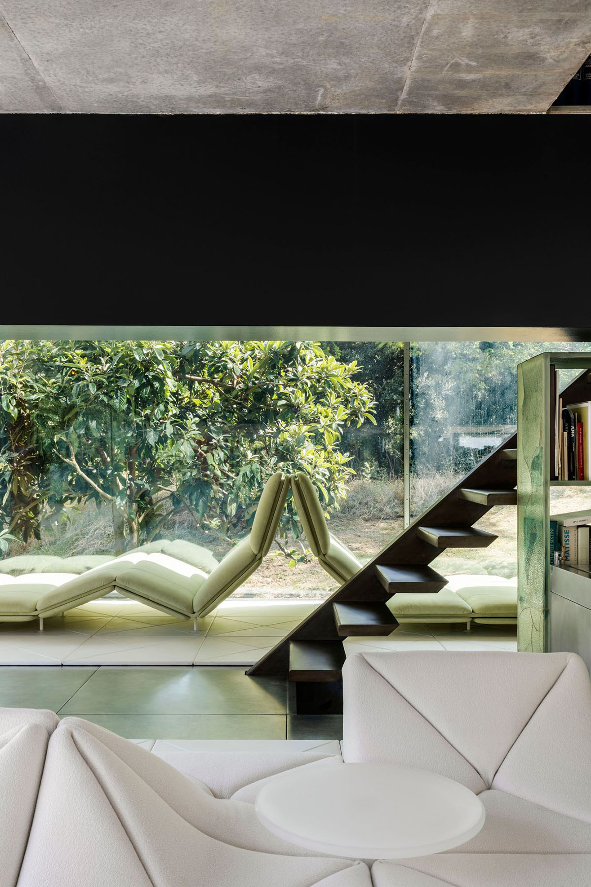 OMA redesigns the interior of Villa Lemoine in Bordeaux for Pierre Paulin Program