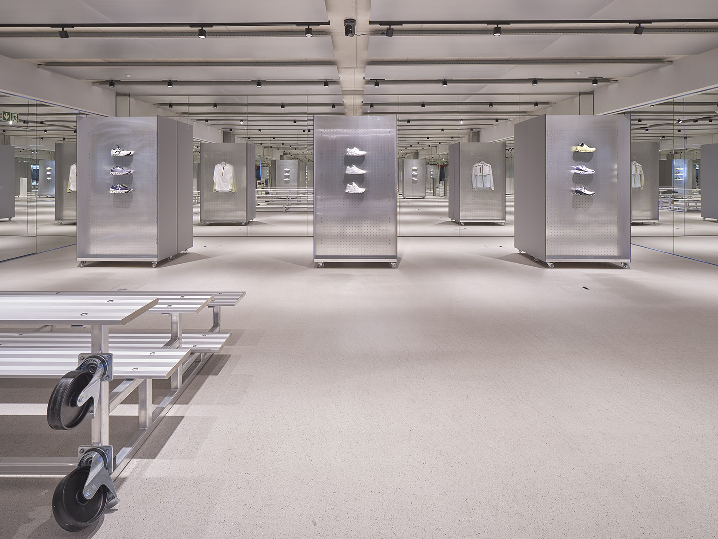 Specific Generic and Spillmann Echsle Arkitekten complete new HQ with home-like interiors in Zürich