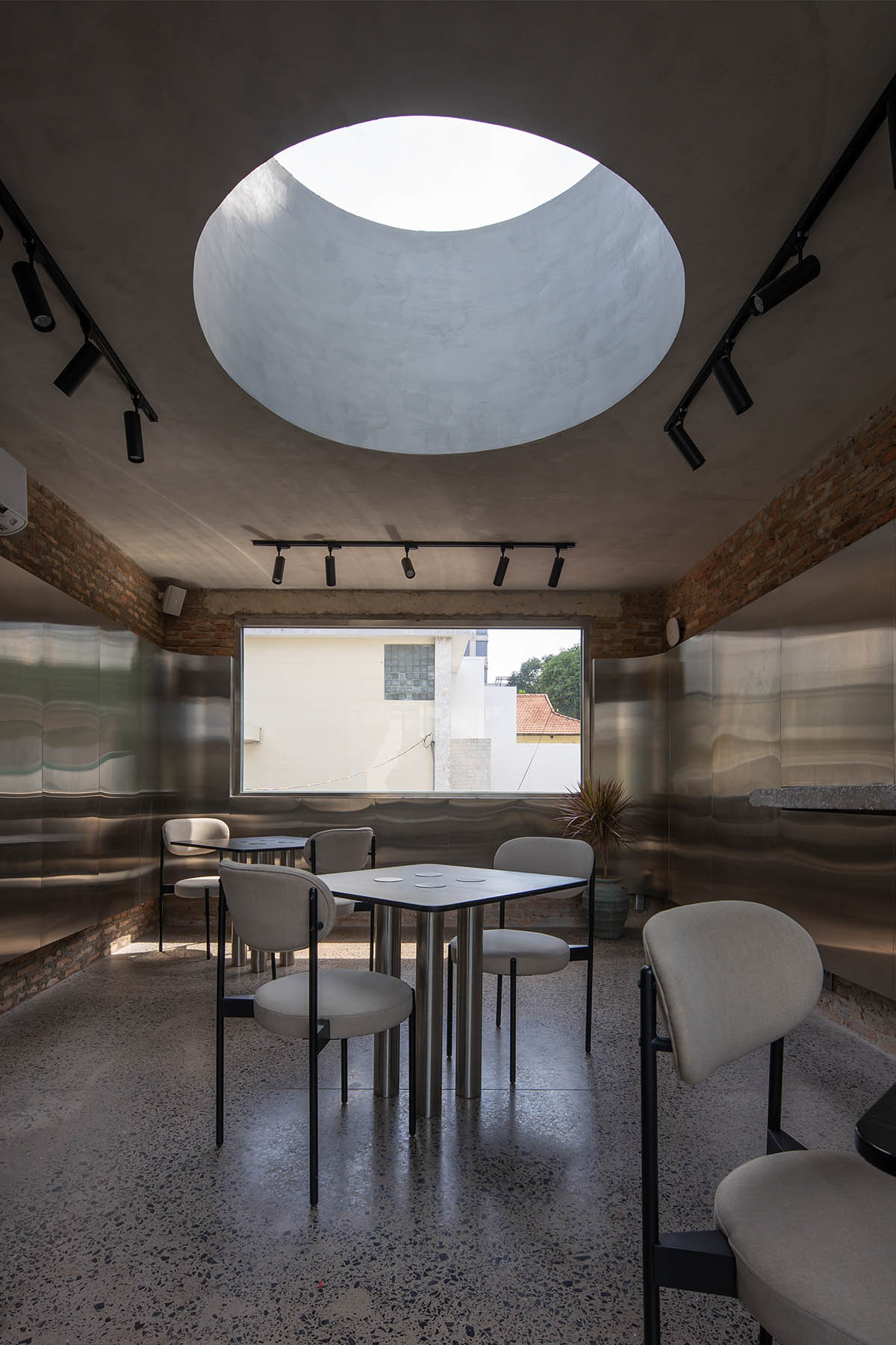 The Lab Saigon adds 