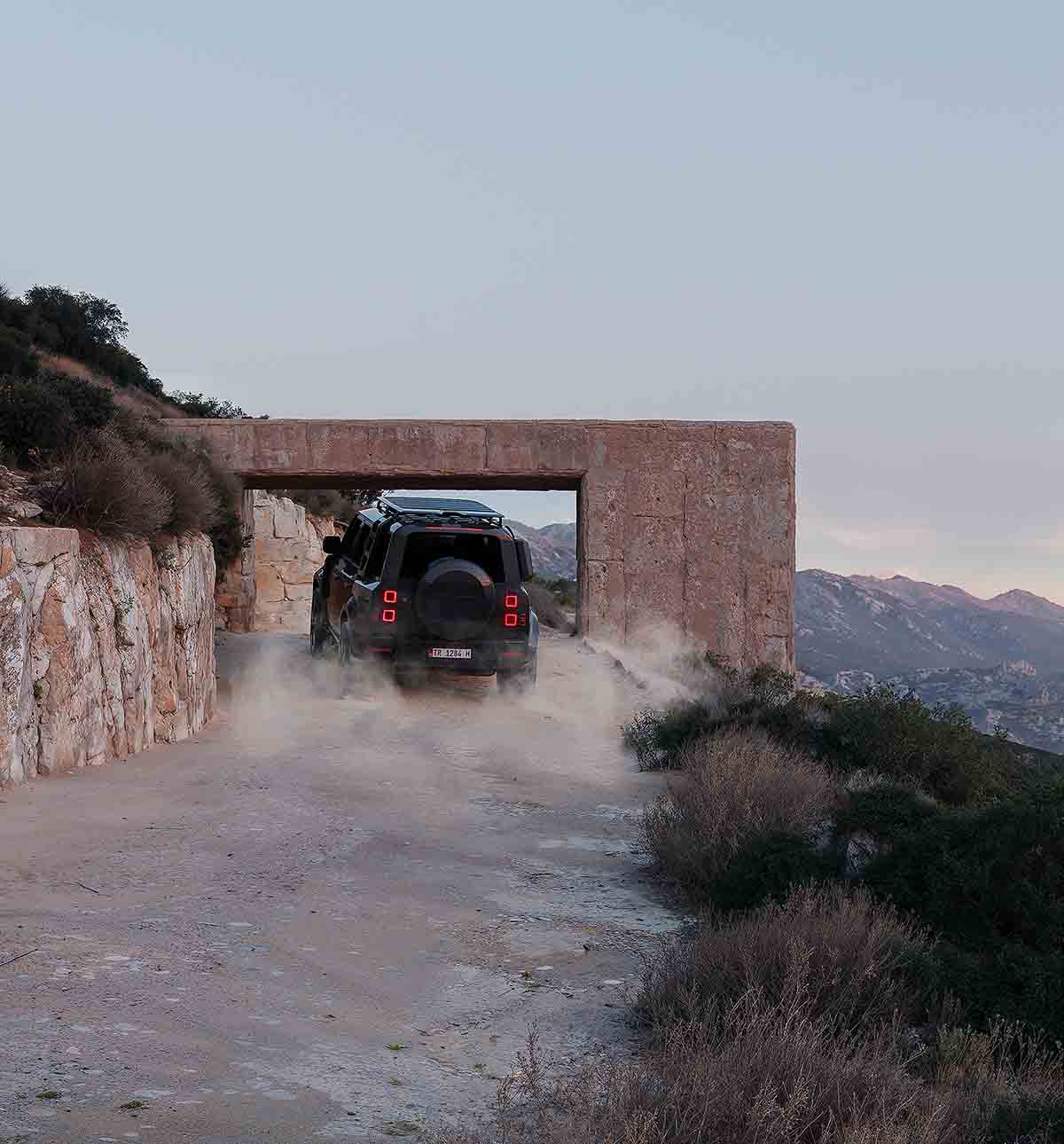 Oppenheim Architecture unveils Signature Villa emerging from the cliffs of Jal&euml; Bay in Albania