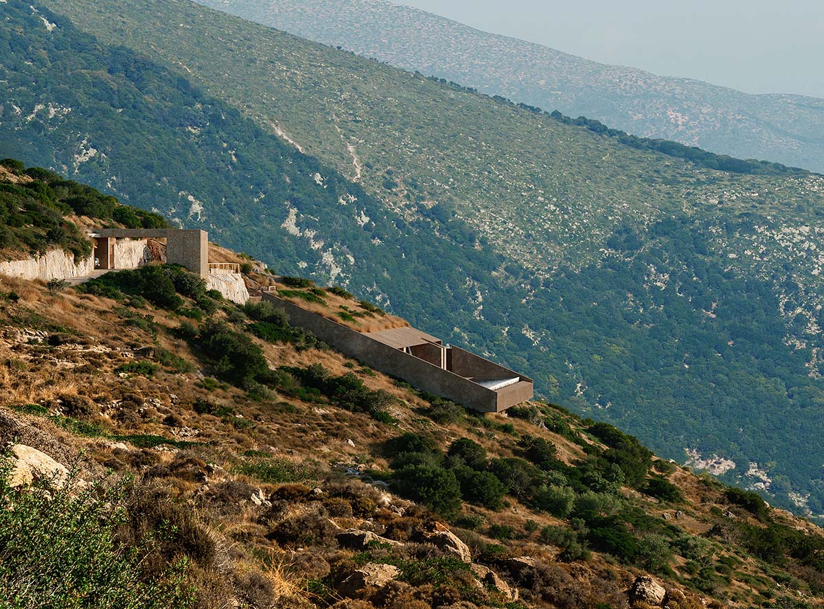 Oppenheim Architecture unveils Signature Villa emerging from the cliffs of Jal&euml; Bay in Albania