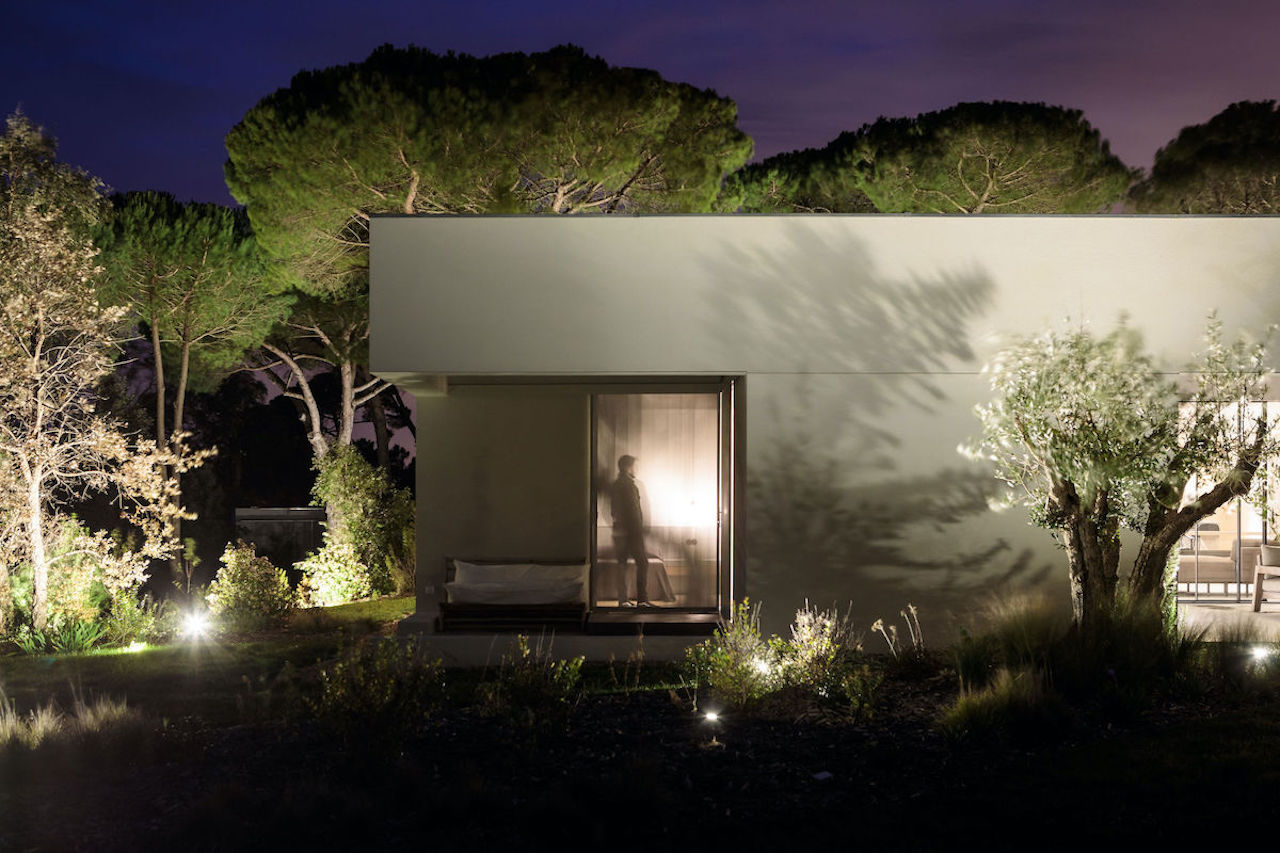 Casa Meco: Concrete Geometry in a Holiday Home
