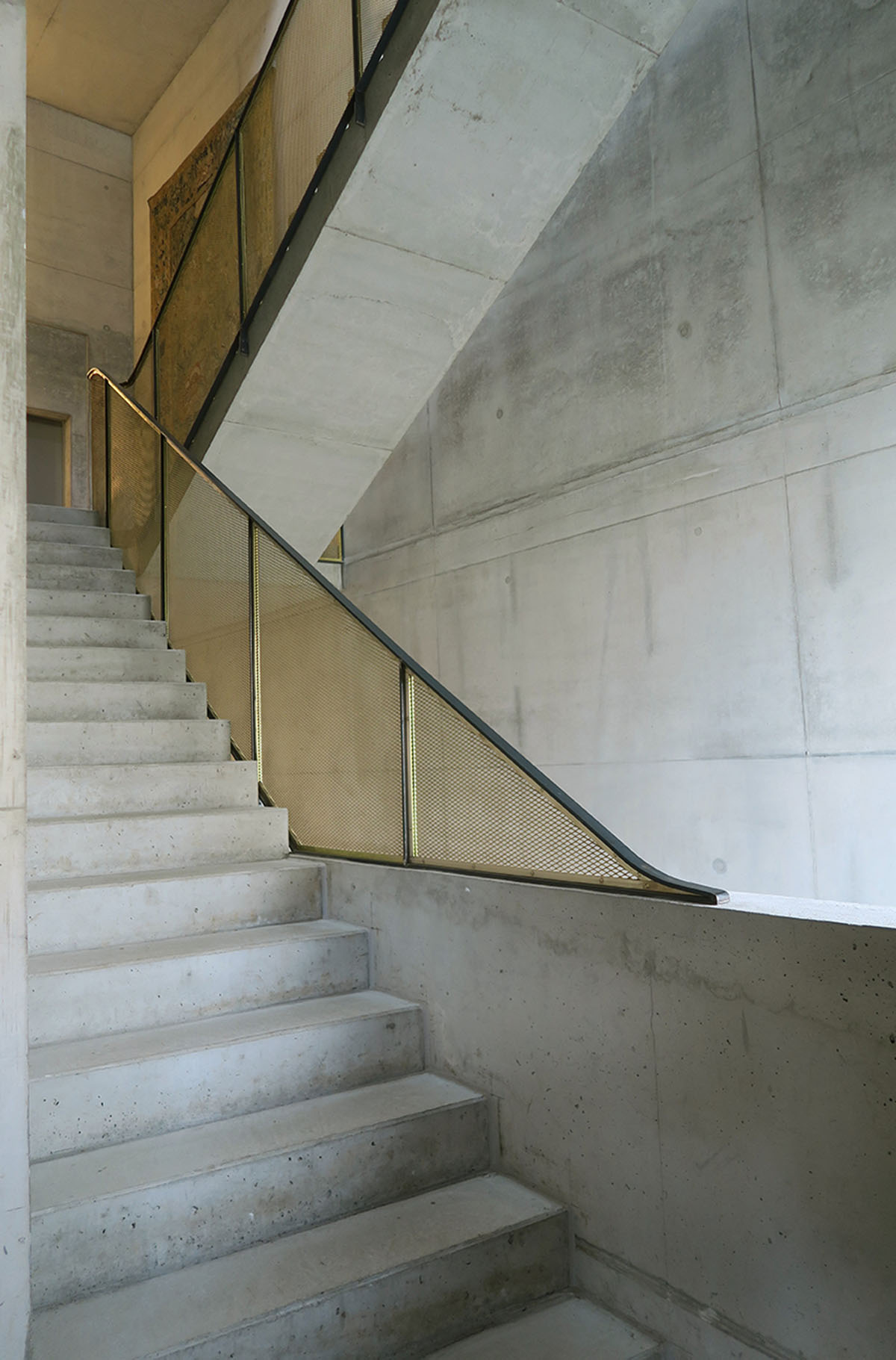 Philipp von Matt Architects combines sculptural home and studio with light-flooded rooms in Berlin