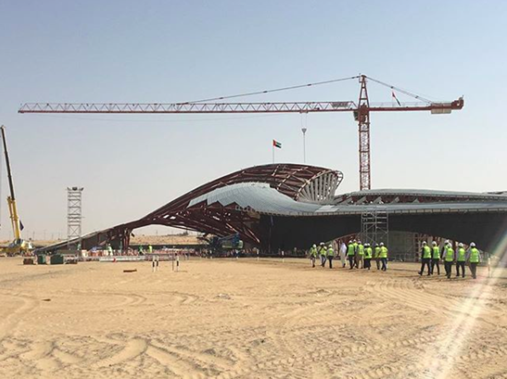 Zaha Hadid Architects' Bee'ah Headquarters Takes Shape In UAE