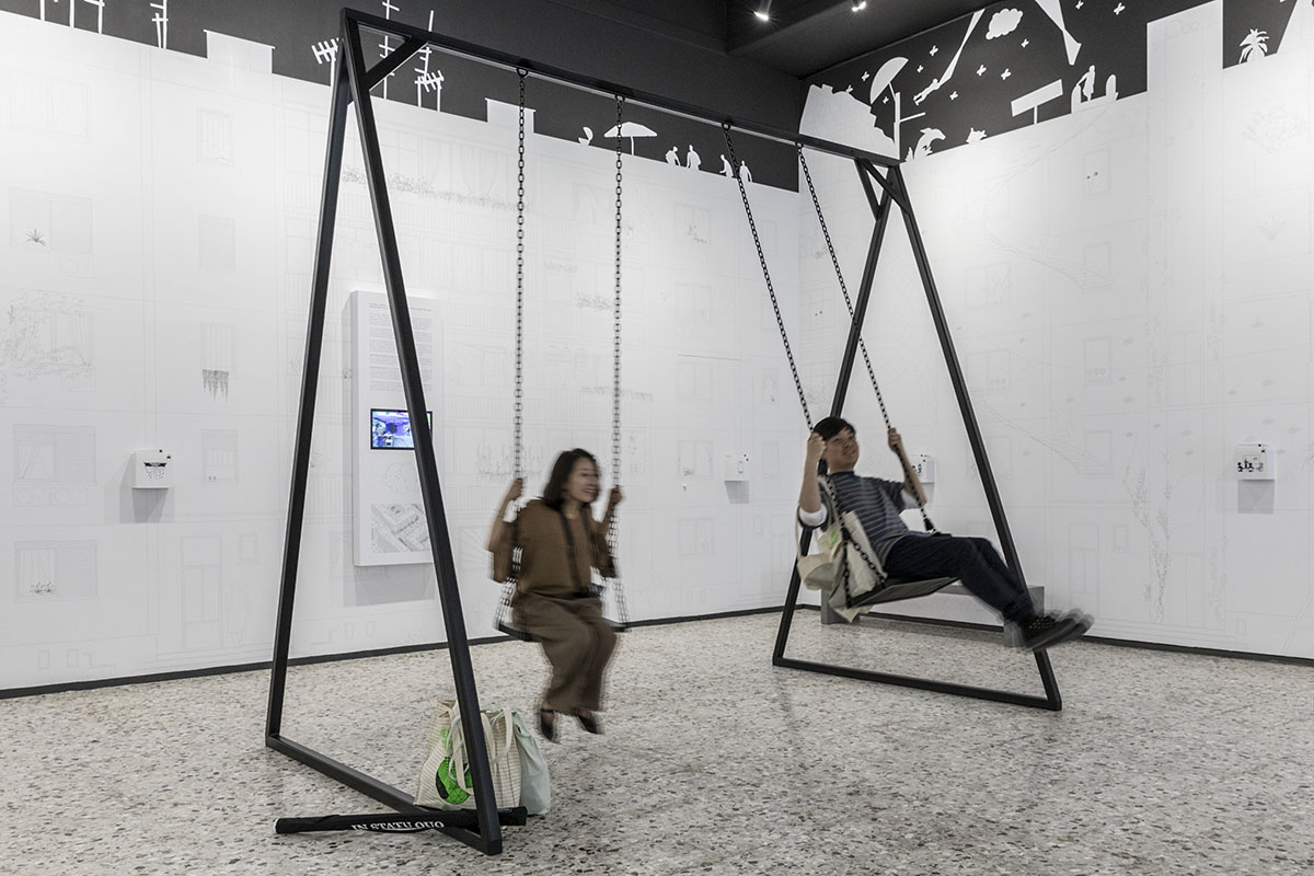 Romania Pavilion sets a real playground to remind free use of public spaces at Venice Biennale