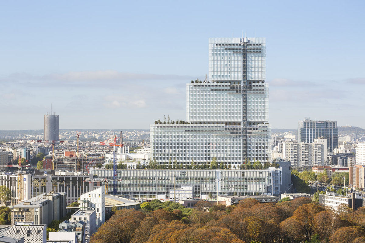 Renzo Piano's new Paris Courthouse captured in new photographs by Sergio Grazia