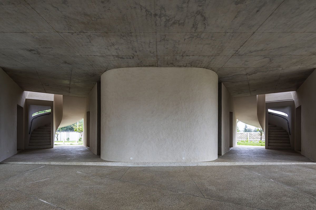 The Kaleidoscope building features a conical roof that adapts severe climate of the region 