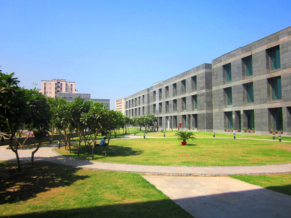 A Modern Centre Of Religious Tourism: Buddha Smriti Park, Patna