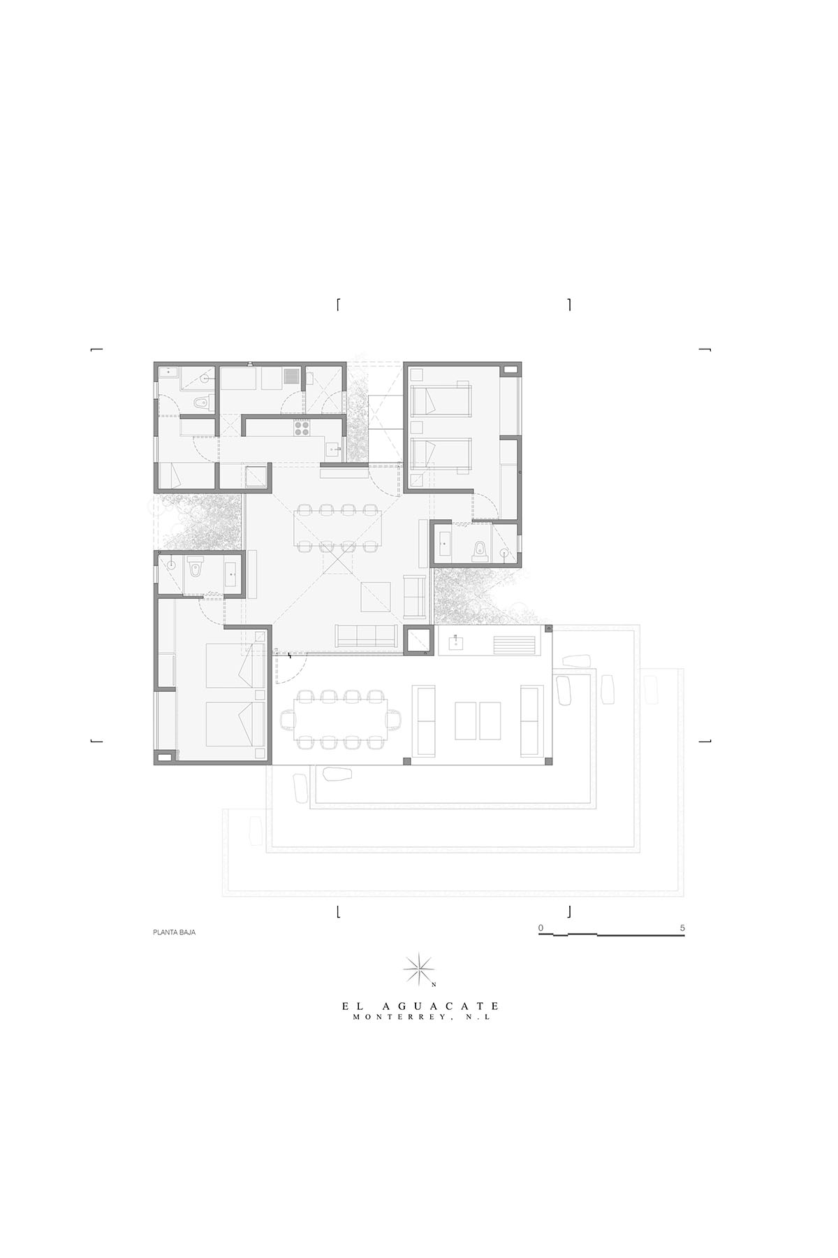 Rose-hued house by Práctica Arquitectura is topped with central roof to provide zenithal light 